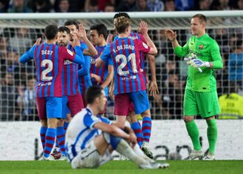 ter Stegen salué comme un acteur vedette après une mince victoire à Barcelone