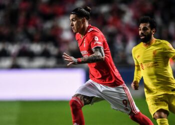 La cible signalée de Liverpool courtise une mise à jour sérieuse des parts d’intérêt européen sur le changement d’agent