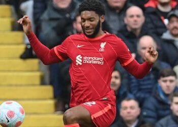 Gomez s’est concentré sur de bonnes performances pour Liverpool