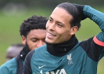 « Nous ne le faisons pas » – Virgil van Dijk fait une admission sur la ligne défensive élevée