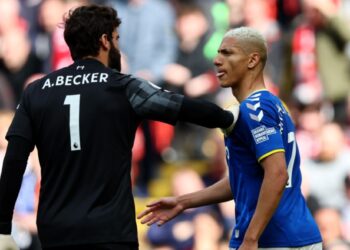 La réponse de la femme d’Alisson à sa moquerie de Pickford