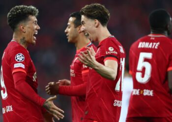 Le défenseur de Liverpool lié à un transfert estival de 11 millions de livres sterling à la Juventus