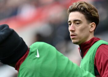 Jurgen Klopp explique l’omission de Kostas Tsimikas