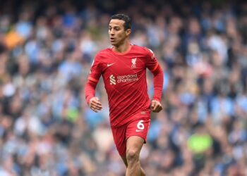 L’ancienne cible de Liverpool réagit à la masterclass de Thiago en demi-finale de la FA Cup en ligne