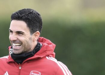 Les commentaires d’Arteta de Gary Neville n’ont pas de sens