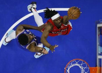 Résultats des séries éliminatoires de la NBA: Toronto bat Philadelphie dans le match-5