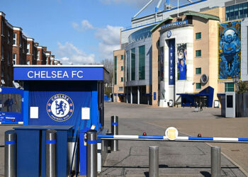 Ces fans de Chelsea choisissent leur groupe préféré pour acheter le club –