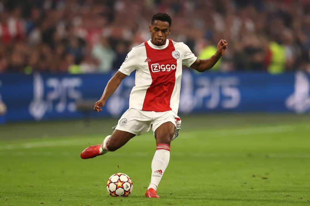 Manchester United souhaite attaquer l'Ajax pour le deuxième joueur clé cet été