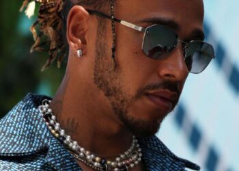 F1 Miami, Hamilton sur les bijoux, le piercing et la renonciation