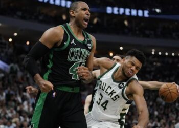 Playoffs Nba, leçon de Boston à Milwaukee : séries 2-2