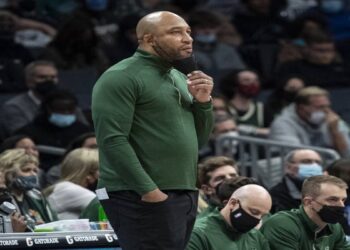 Banc des Lakers, Darvin Ham choisi : parce qu’ils partent de lui