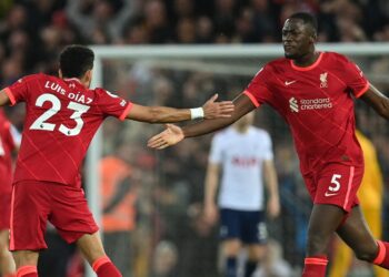 Un expert de la BBC applaudit une star de Liverpool qui était la « meilleure menace offensive » des Reds contre Tottenham