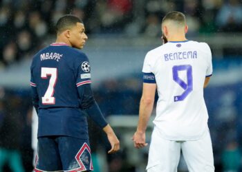 Karim Benzema semble qualifier Mbappe de traître suite au camouflet du Real Madrid