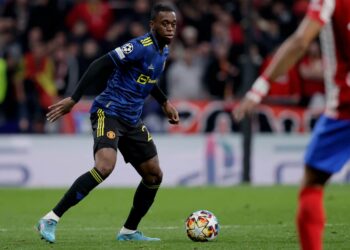 Crystal Palace envisage des offres pour Aaron Wan-Bissaka et Cheick Doucouré