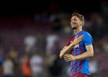 Luuk de Jong fait ses adieux au Camp Nou alors qu’Alves s’exprime sur l’avenir du Barça