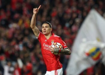 Newcastle intensifie la poursuite de Red Devil alors que ten Hag s’exprime sur Timber