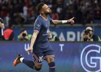 Neymar rejoint Cristiano Ronaldo dans un club historique à 3 avec le dernier but du PSG
