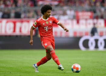 Les fans d’Arsenal envoient un message au club alors que le prix de Serge Gnabry est révélé