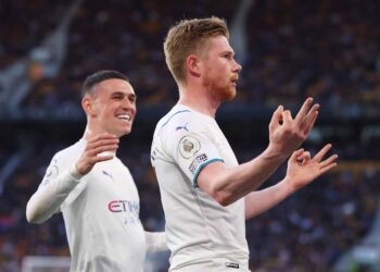 Kevin De Bruyne franchit une étape personnelle avec un triplé en première mi-temps