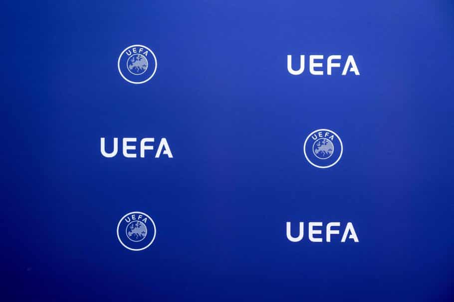 La Russie frappée par une forte dose de sanctions et d'interdictions de l'UEFA en raison de la guerre en cours en Ukraine