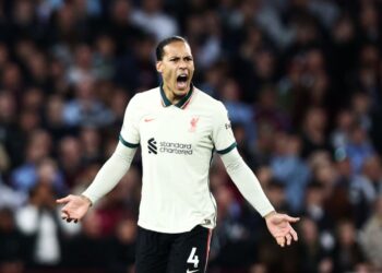 van Dijk sur la liaison avec Joel Matip pour un but