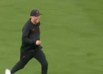 (Vidéo) Klopp le perd absolument alors que Liverpool remporte la FA Cup