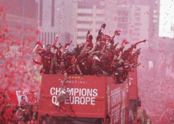 « Je m’en fous » – Klopp sur le défilé du trophée de Liverpool