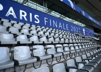 Une maison perquisitionnée après une enquête sur de faux billets pour la finale du CL