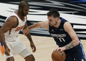 Playoff Nba, Phoenix-Dallas match-7 à 2 Italien : Paul contre Doncic