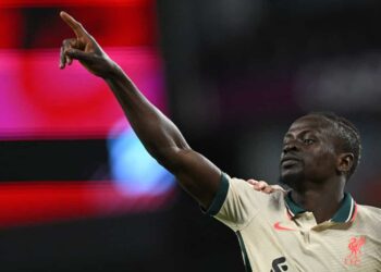 Sadio Mane de Liverpool insiste sur le fait qu’il est très heureux malgré ses liens avec le Bayern Munich