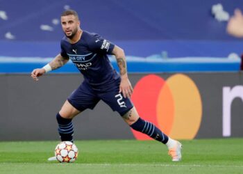 « Un code de triche » Les fans distinguent un homme comme la différence dans la première mi-temps de Manchester City contre le Real Madrid