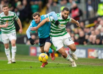 Tottenham confirme le changement celtique permanent de Cameron Carter-Vickers