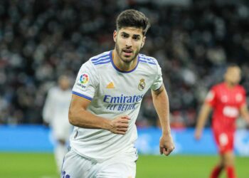 Newcastle entre dans la course pour le milieu de terrain du Real Madrid Marco Asensio