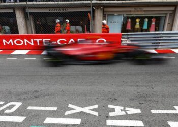 « Que faites-vous? ».  Parce qu’en super F1 ça gâche