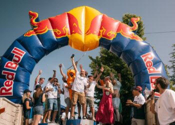Tsunoda aime la Red Bull Soapbox Race.  Récompensez ensuite les gagnants
