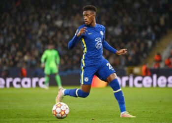 Callum Hudson-Odoi de Chelsea s’ouvre sur une blessure nerveuse
