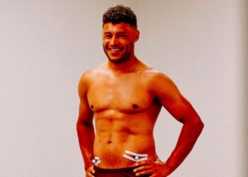 Oxlade-Chamberlain se moque sauvagement de son coéquipier de Liverpool