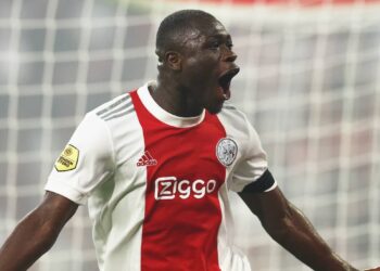 Manchester United rejoint la course pour Brian Brobbey – News 24