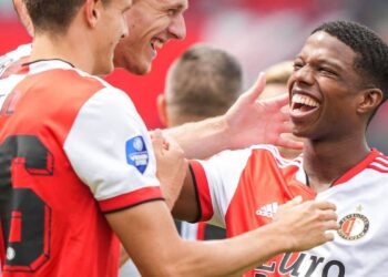 Erik ten Hag accueille la première signature de Tyrell Malacia à United – News 24