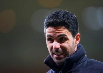 La star d’Arsenal, Smith Rowe, reprend l’entraînement avant le choc de Chelsea