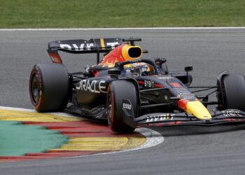 F1 gp belgium Verstappen triomphe, Red Bull doublé, Sainz troisième, Leclerc sixième