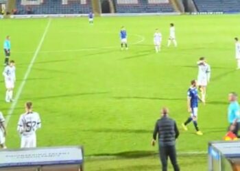 Jay Spearing remplace Arthur Melo à Rochdale dans Papa John’s Trophy