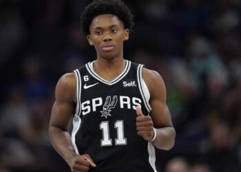 Joshua Primo, femme obscène du personnel: coupée des San Antonio Spurs