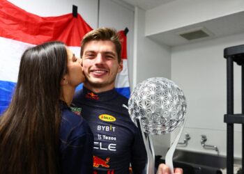 Verstappen : « J’adore la F1, mais j’aimerais essayer autre chose à l’avenir »