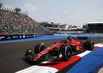 F1 Mexico, Sainz et Ferrari les plus rapides en essais libres 1. Puis Leclerc et Perez