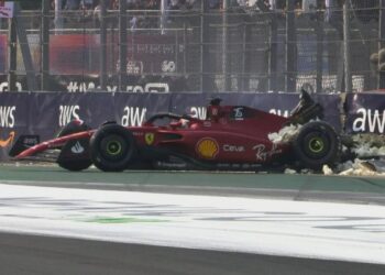 F1 Mexique EN DIRECT Russell le plus rapide des essais libres 2. Leclerc claque, Sainz 8e