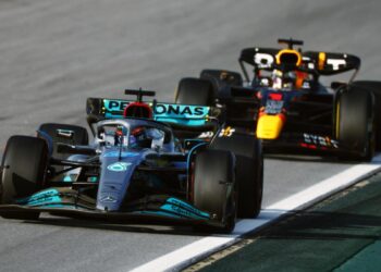 F1 Brésil, Russell s’approprie le Sprint, puis Sainz et Hamilton.  Verstappen, erreur de pneu