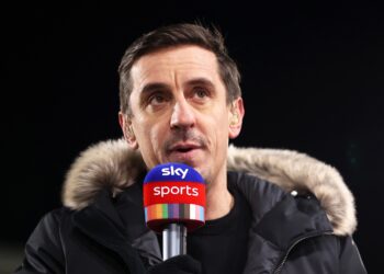 Neville sur la question de savoir si le LFC ou Man Utd sont plus attrayants pour les nouveaux propriétaires