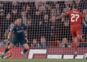 (Vidéo) La pénalité glacée de Nunez lors de la victoire du Derby semble irréversible