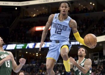 Résultats Nba – Los Angeles Clippers-Phoenix, Memphis-Milwaukee, Houston-Miami